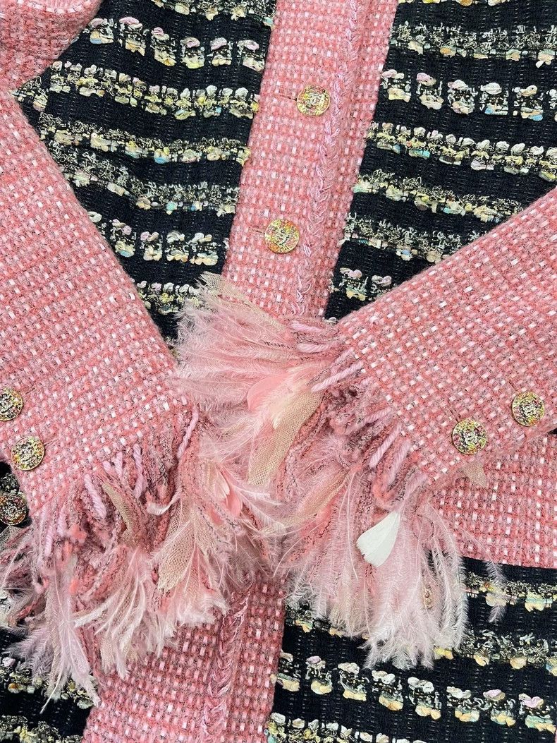 Chanel Chanel Pink Feather Sleeve Jacket Size US M / EU 48-50 / 2 - 3 Thumbnail
