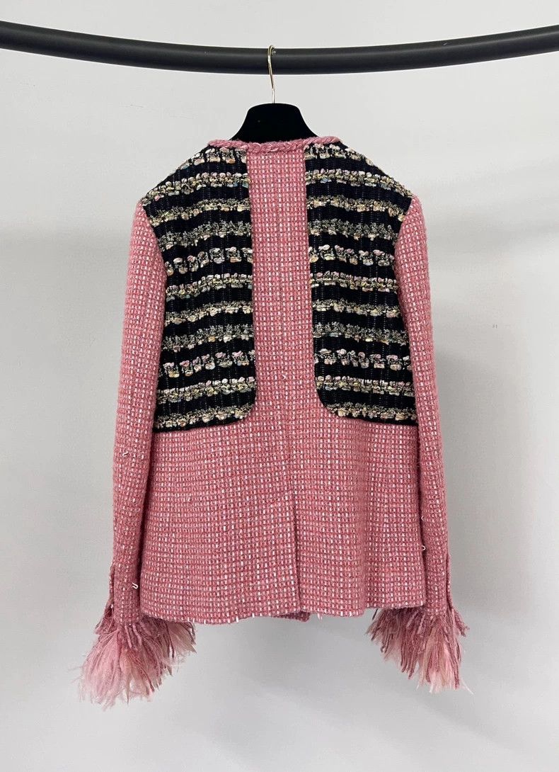 Chanel Chanel Pink Feather Sleeve Jacket Size US M / EU 48-50 / 2 - 2 Thumbnail