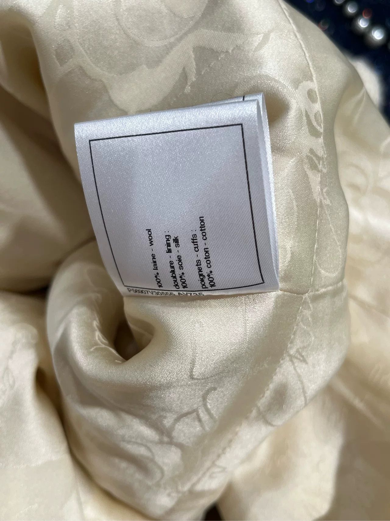 Chanel Chanel 2017 Metiers d'Art White Coat Size US XS / EU 42 / 0 - 6 Thumbnail
