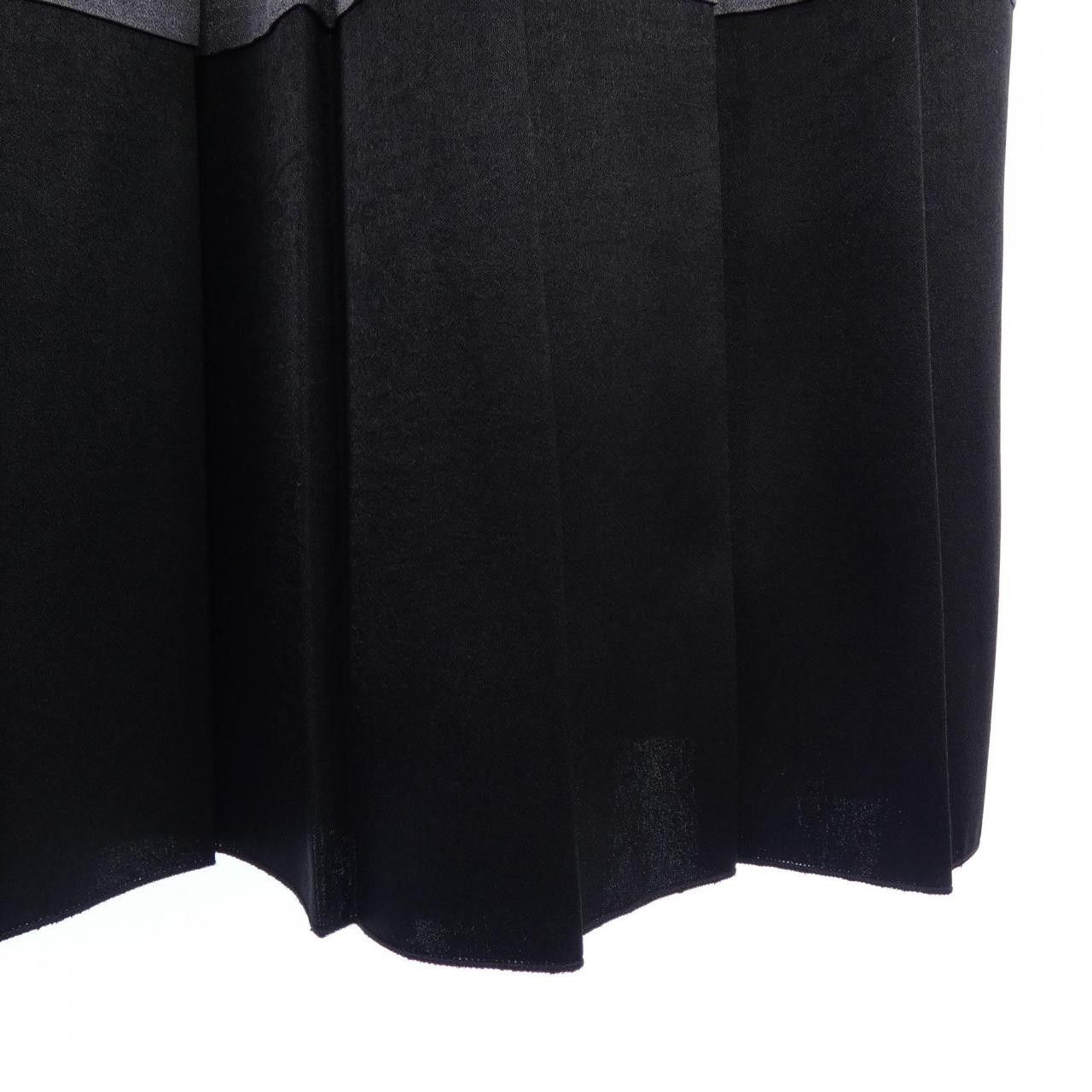 Other Other Diagram Skirt Others Skirts DUTY FREE for USA Size ONE SIZE - 6 Thumbnail