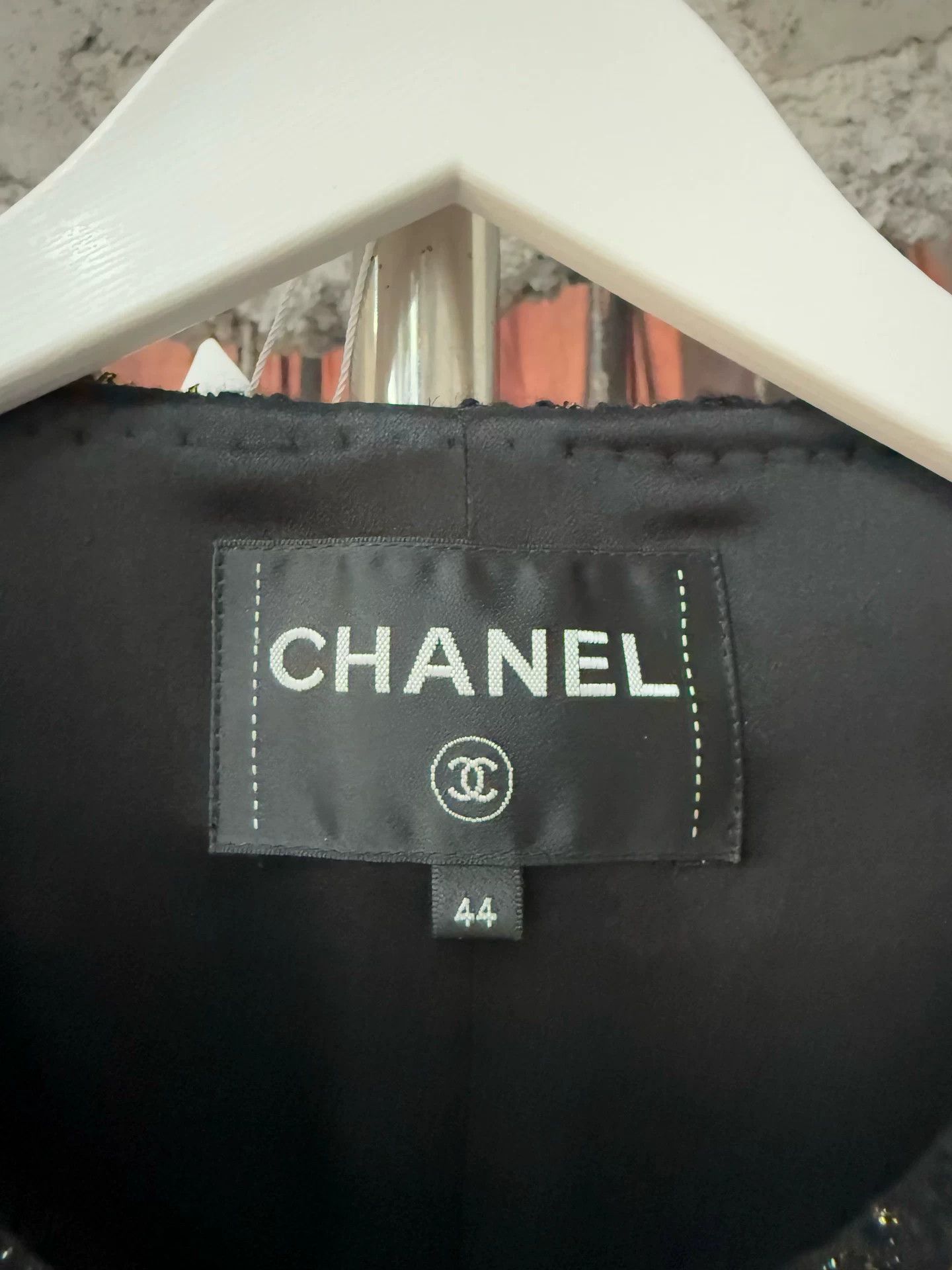 Chanel Chanel Black Gold Egypt Jacket Size US M / EU 48-50 / 2 - 5 Thumbnail