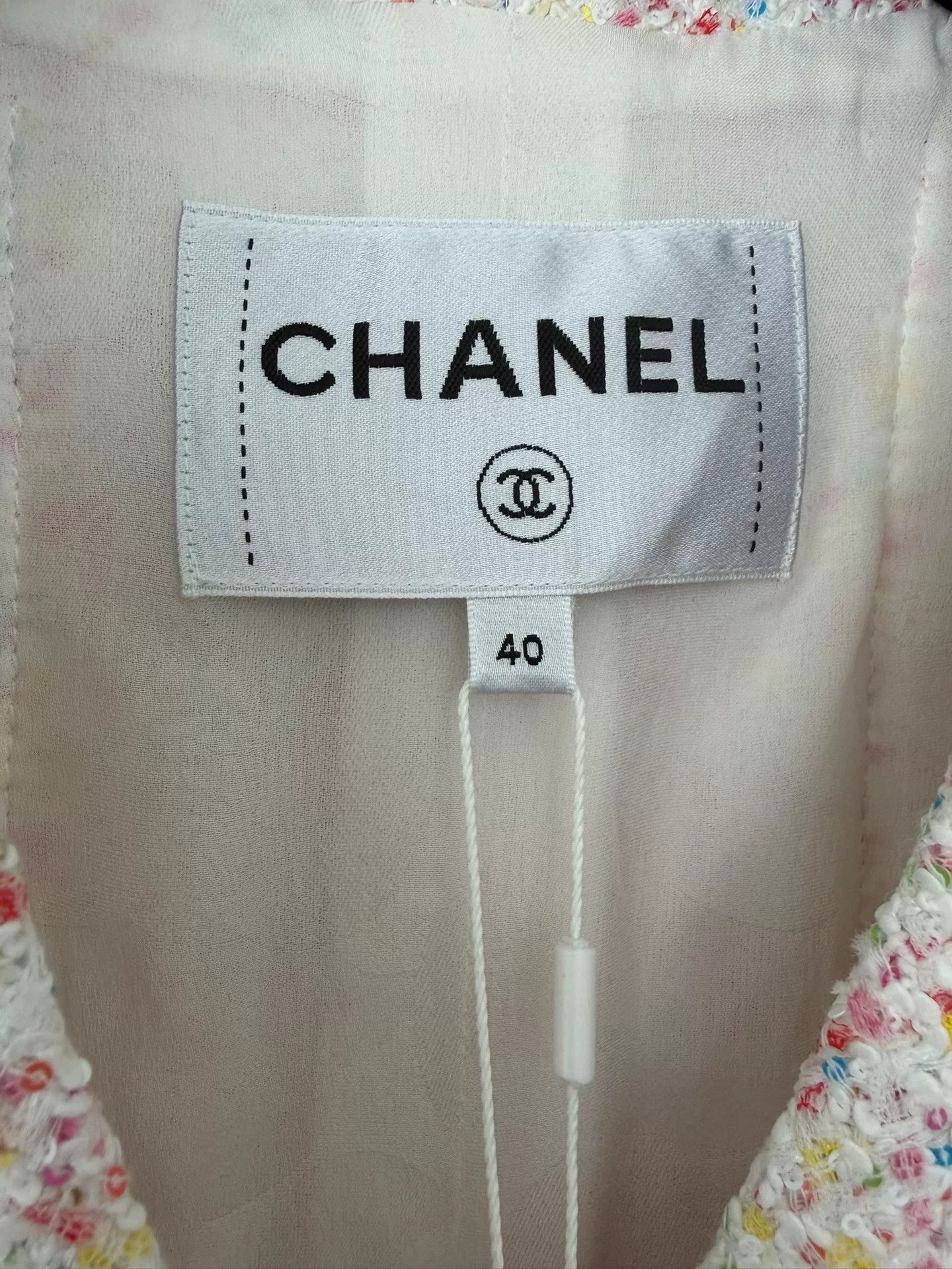 Chanel Chanel 25P Pink Sequin Tweed Jacket Size US XL / EU 56 / 4 - 4 Thumbnail