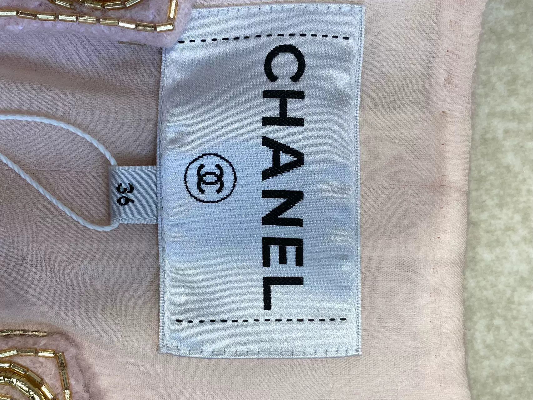 Chanel 21 Castle Series Pink Embroidered Coat