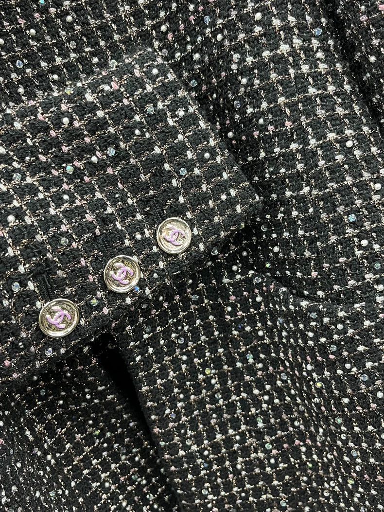 Chanel Chanel Tweed Pearl Embellished Jacket Size US XS / EU 42 / 0 - 2 Thumbnail