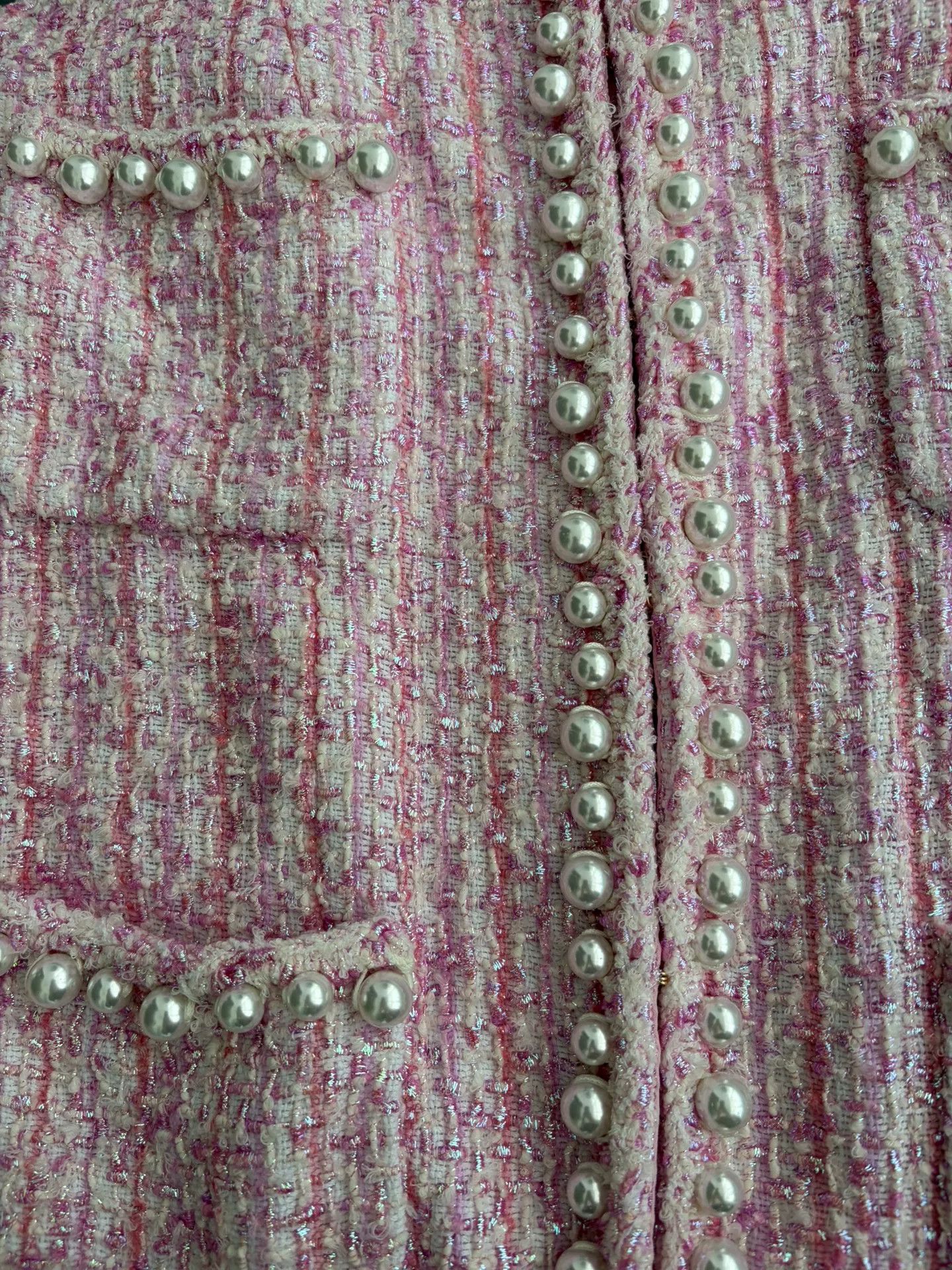 Chanel Chanel Pink Tweed Pearl Trim Jacket Size US M / EU 48-50 / 2 - 3 Thumbnail