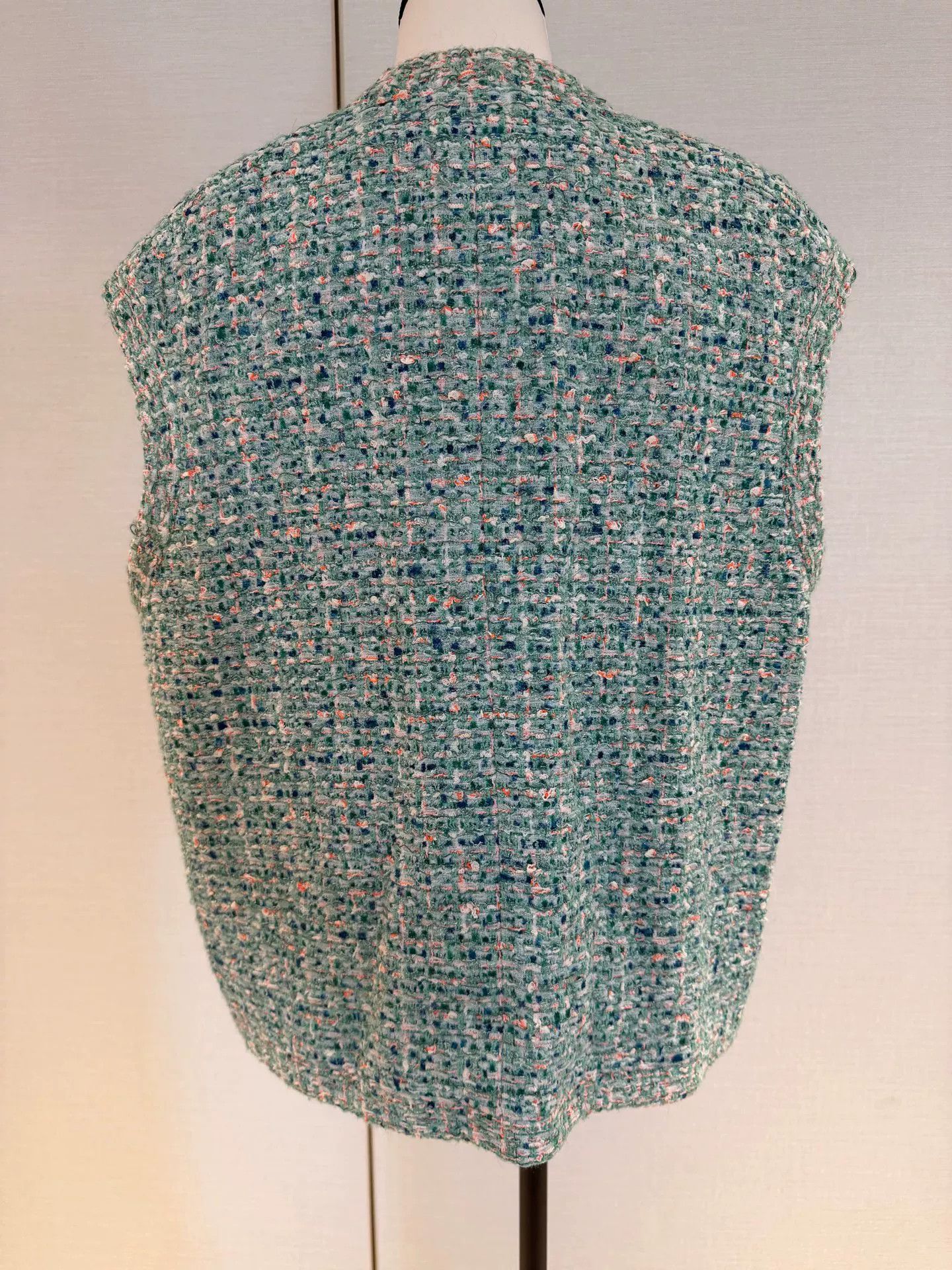 Chanel Chanel Green Beach Vest Size 38 Size US M / EU 48-50 / 2 - 2 Thumbnail