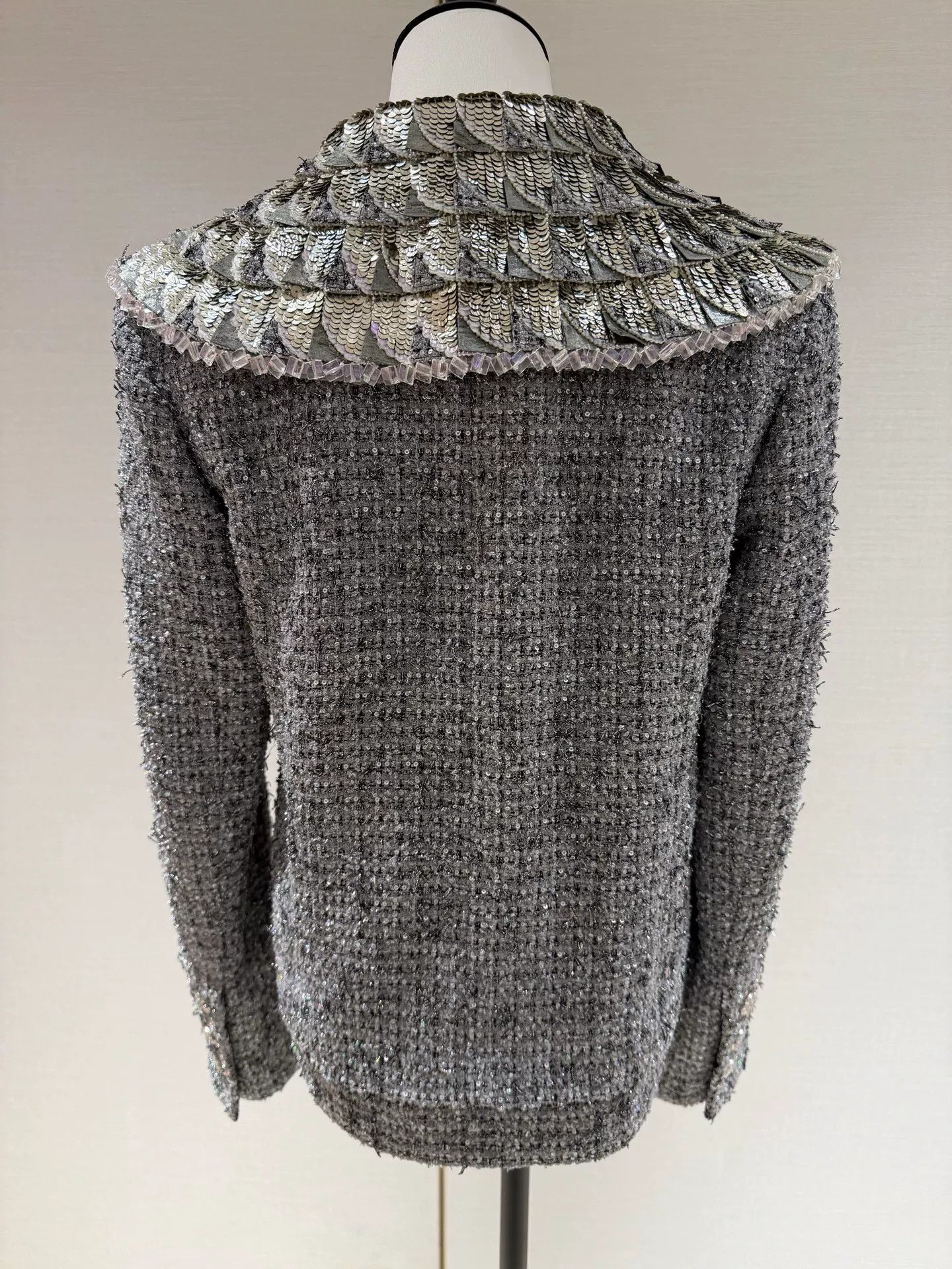 Chanel Chanel Runway Gray Sequin Collar Coat Size US S / EU 44-46 / 1 - 2 Thumbnail