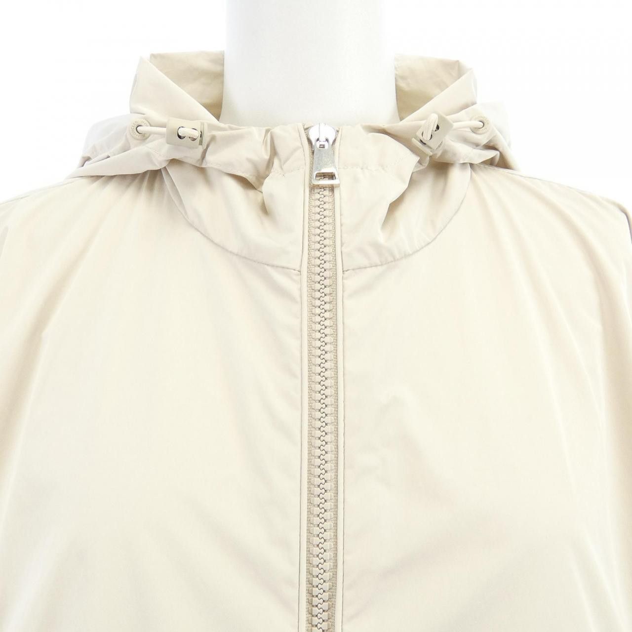 Moncler Moncler Moncler TYX 54A91 Jacket Others Outerwear TYX DUTY FREE for USA Size ONE SIZE - 5 Thumbnail