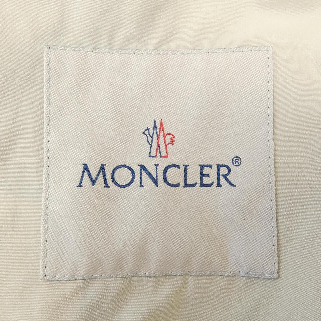 Moncler Moncler Moncler TYX 54A91 Jacket Others Outerwear TYX DUTY FREE for USA Size ONE SIZE - 4 Thumbnail