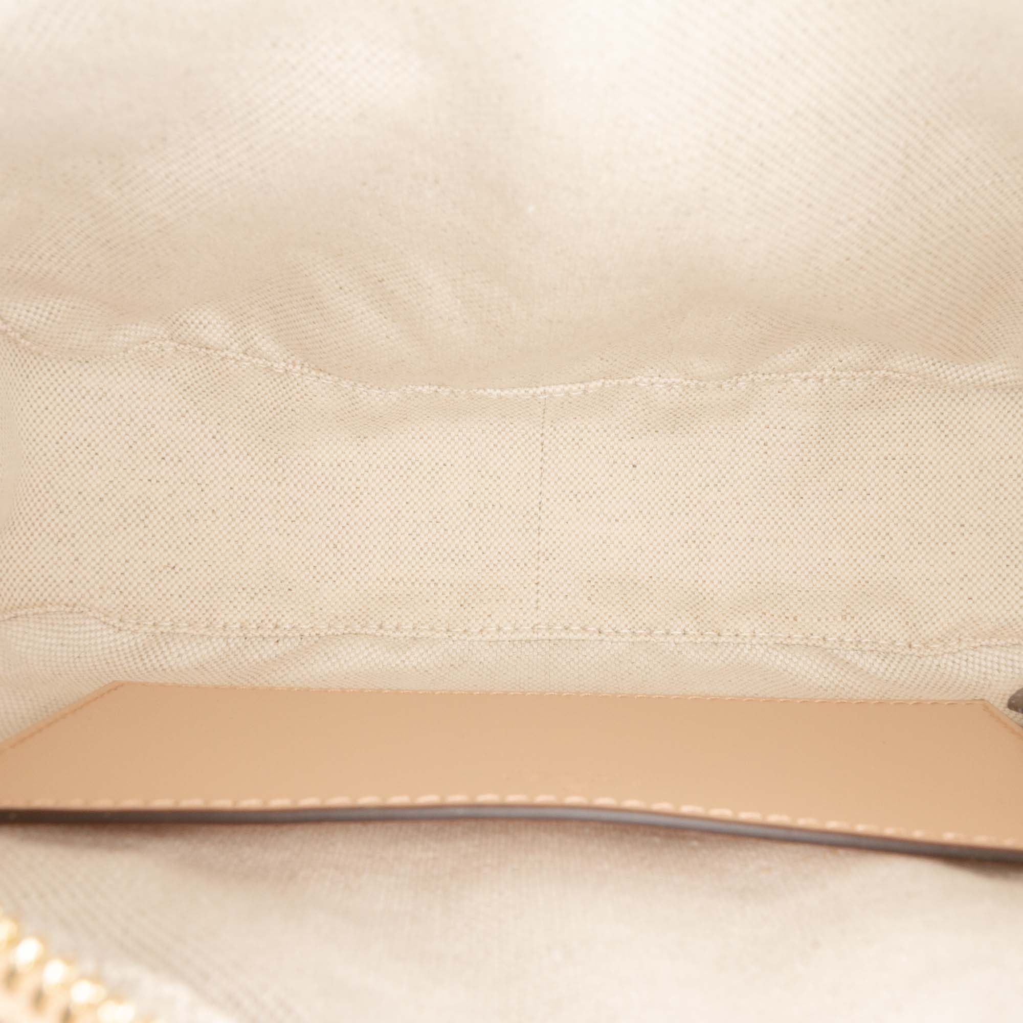Gucci Gucci Small GG Matelasse Leather Crossbody Size ONE SIZE - 4 Thumbnail