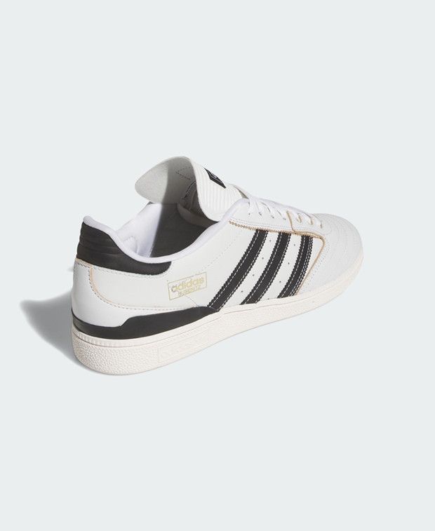 Adidas Sneakers Size US 7 / EU 40 - 2 Thumbnail