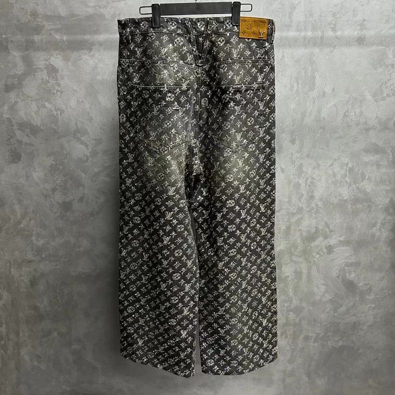 Louis Vuitton Louis Vuitton Black Rhinestone Logo Jeans Size US 31 - 2 Thumbnail