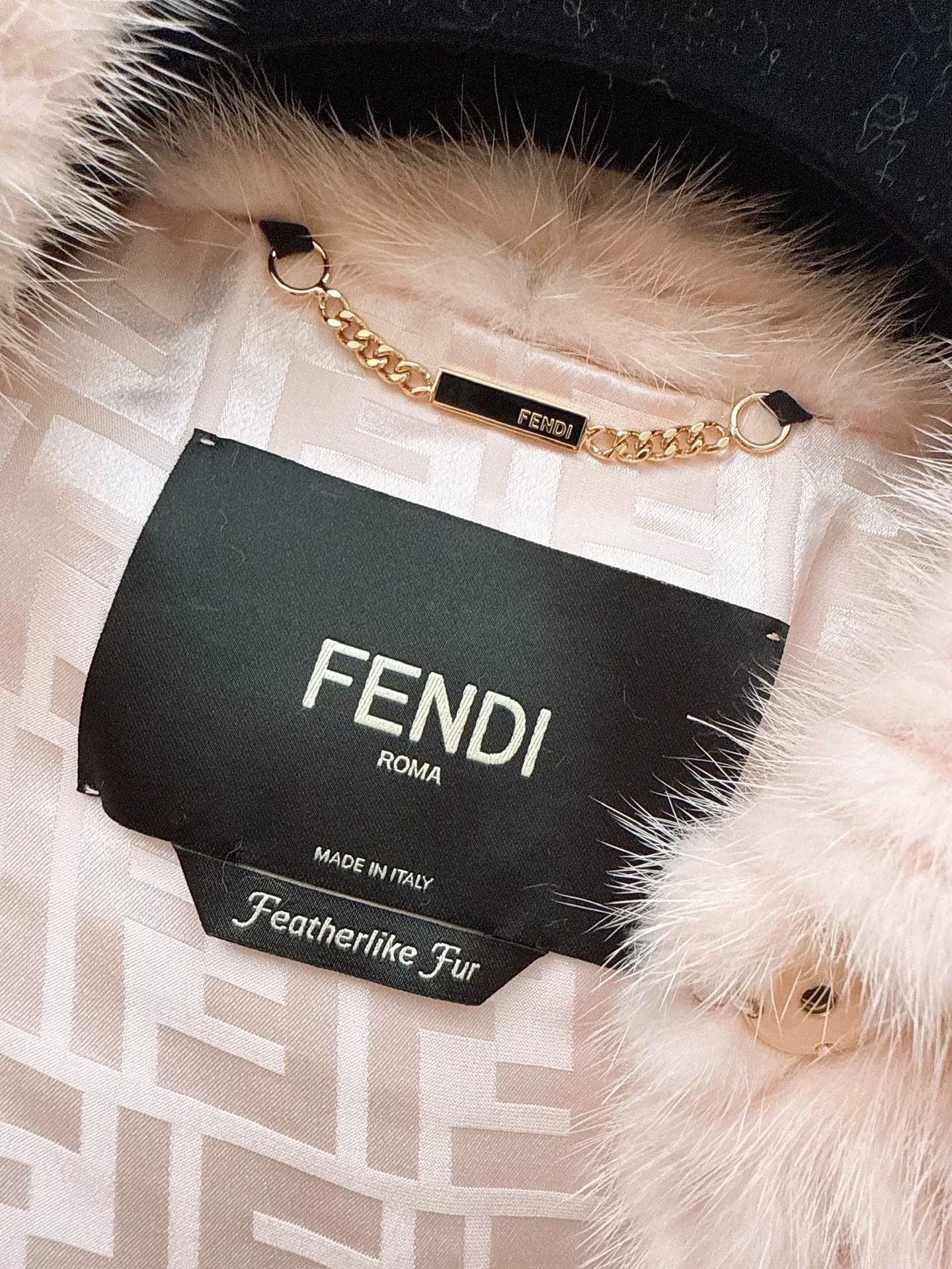 Fendi Fendi Pink Mink Fur Shirt Coat Size US S / EU 44-46 / 1 - 7 Thumbnail