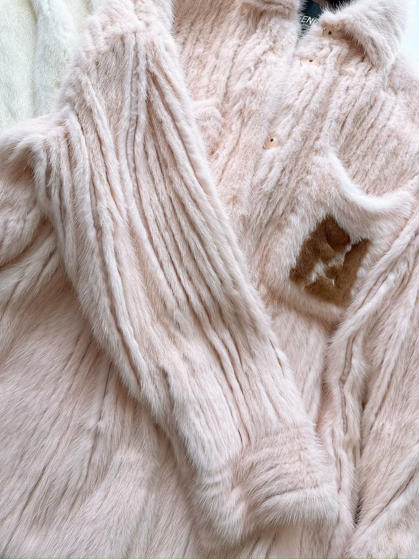 Fendi Fendi Pink Mink Fur Shirt Coat Size US S / EU 44-46 / 1 - 3 Thumbnail