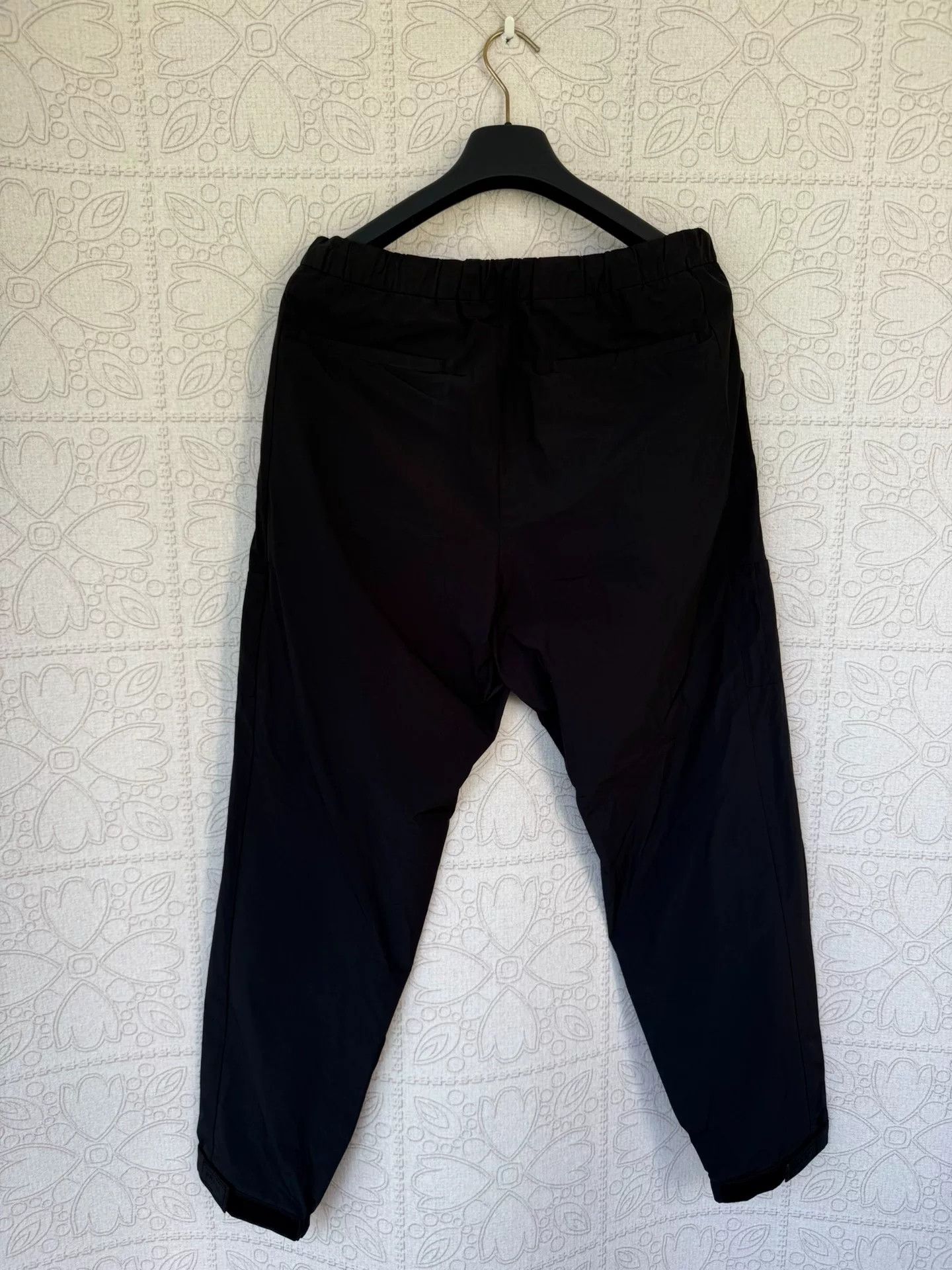 Prada prada black magic tape pants size m Size US 30 / EU 46 - 2 Thumbnail
