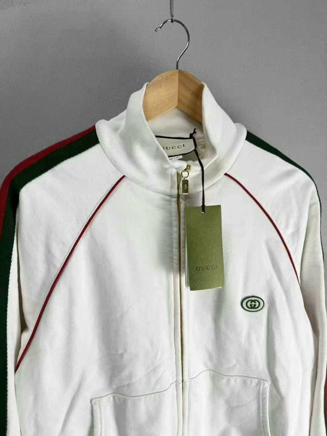 Gucci Gucci White Zip Jacket with Green Red Stripes Size US XS / EU 42 / 0 - 2 Thumbnail