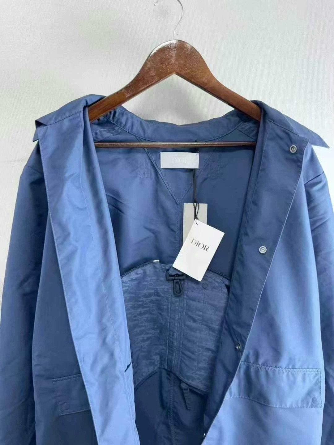Dior dior x parley waterproof jacket in blue Size US L / EU 52-54 / 3 - 4 Thumbnail