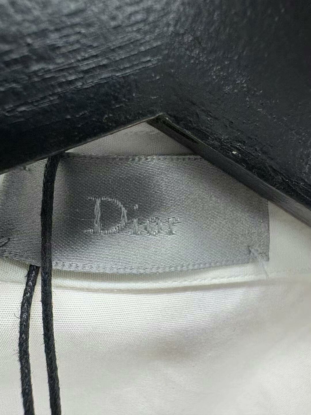 Dior dior printed short sleeve shirt size 42 Size US L / EU 52-54 / 3 - 5 Thumbnail