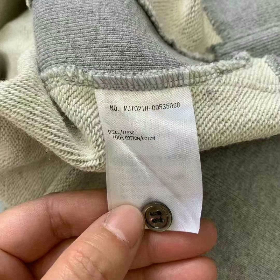 Thom Browne gray four-stripe sweatshirt by Throm Browne Size US M / EU 48-50 / 2 - 5 Thumbnail