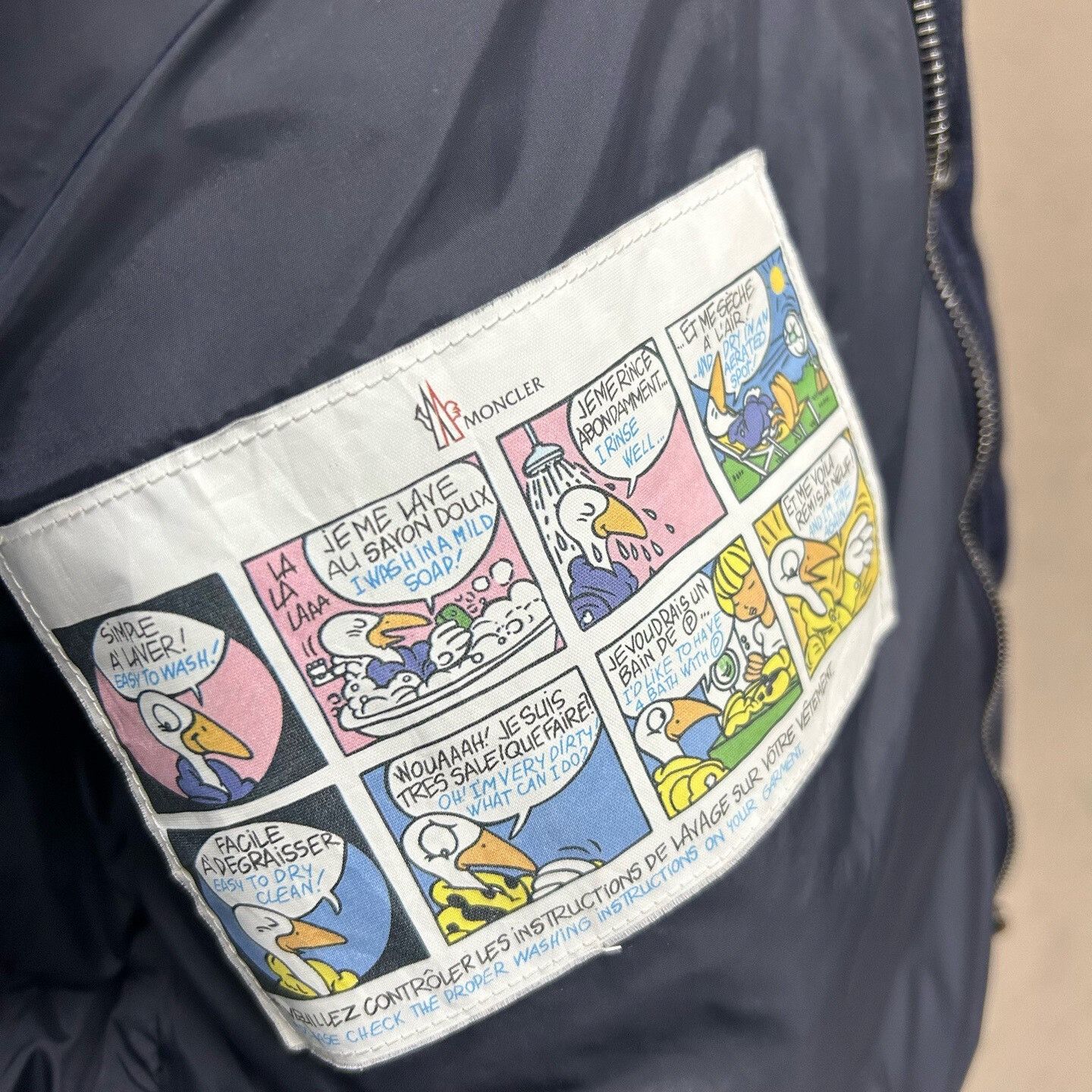 Moncler Moncler LULE Series Puffer Jacket with Logo Size US L / EU 52-54 / 3 - 5 Thumbnail