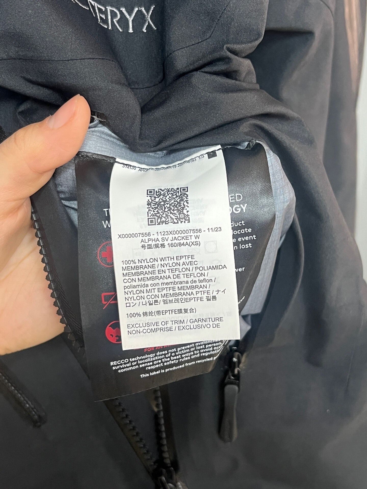 Arc'teryx arcteryx alpha sv black shell jacket Size US XS / EU 42 / 0 - 4 Thumbnail