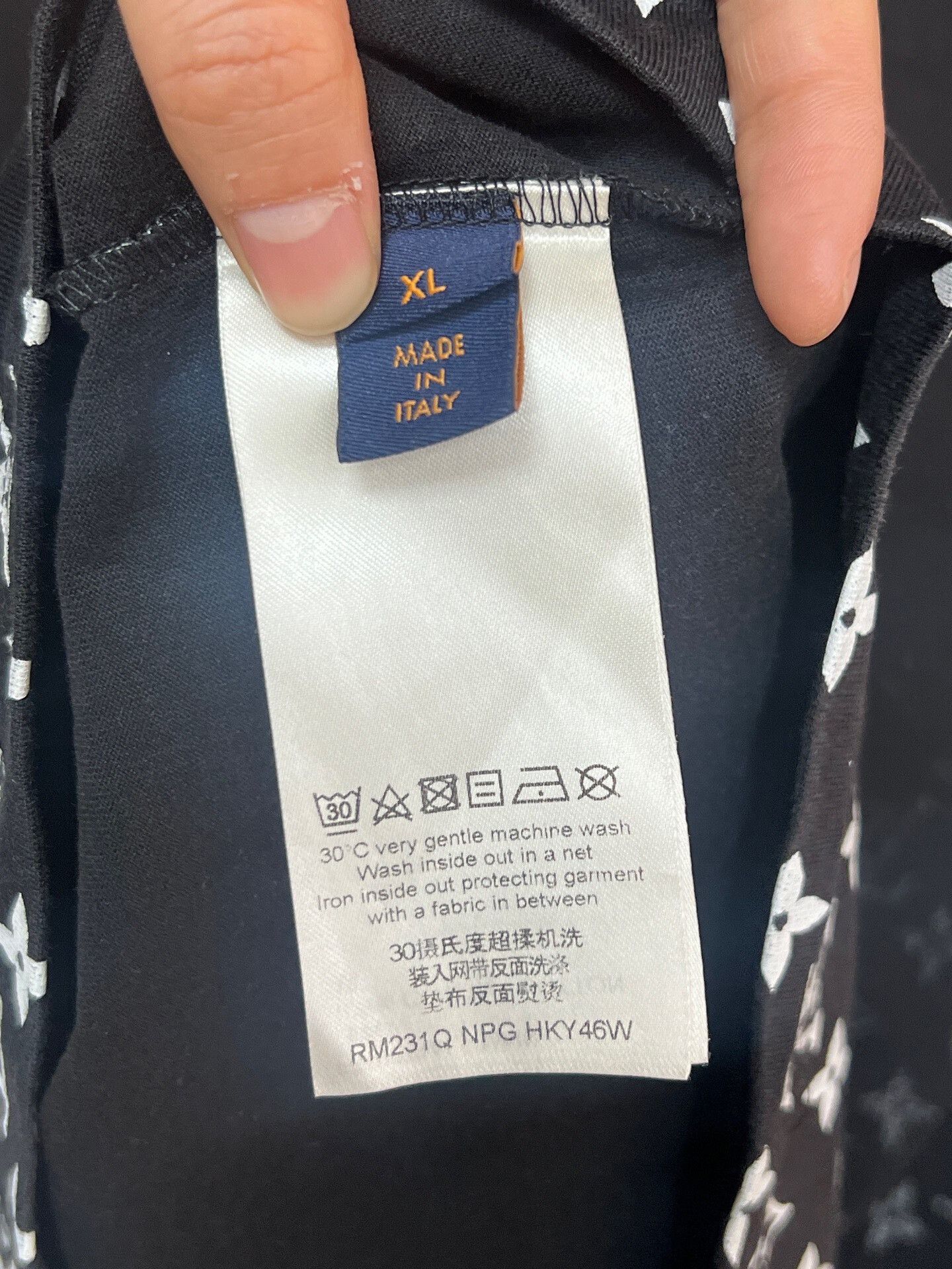 Louis Vuitton louis vuitton black and white gradient t-shirt Size US XL / EU 56 / 4 - 3 Thumbnail