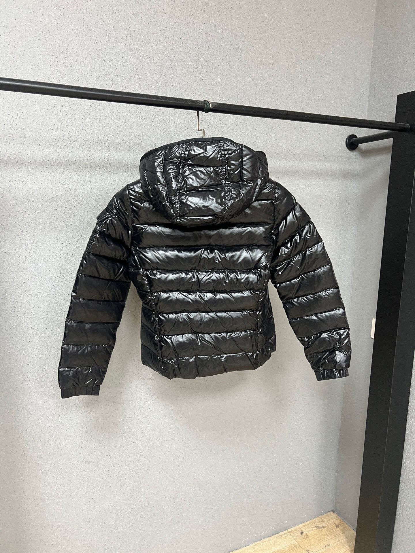 Moncler moncler black puffer jacket size 0 Size US XS / EU 42 / 0 - 2 Thumbnail