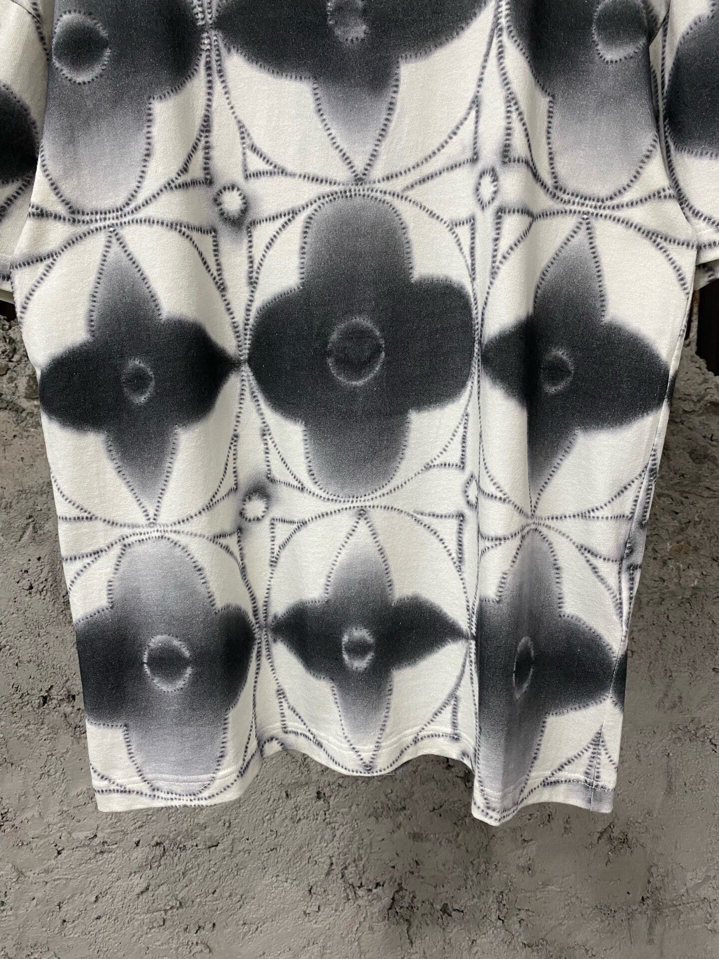 Louis Vuitton louis vuitton ink short sleeve shirt Size US XS / EU 42 / 0 - 5 Thumbnail