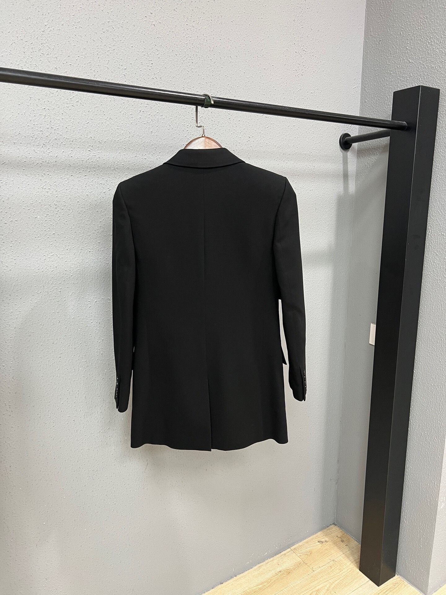 Yves Saint Laurent black double-breasted suit jacket Size US S / EU 44-46 / 1 - 2 Thumbnail