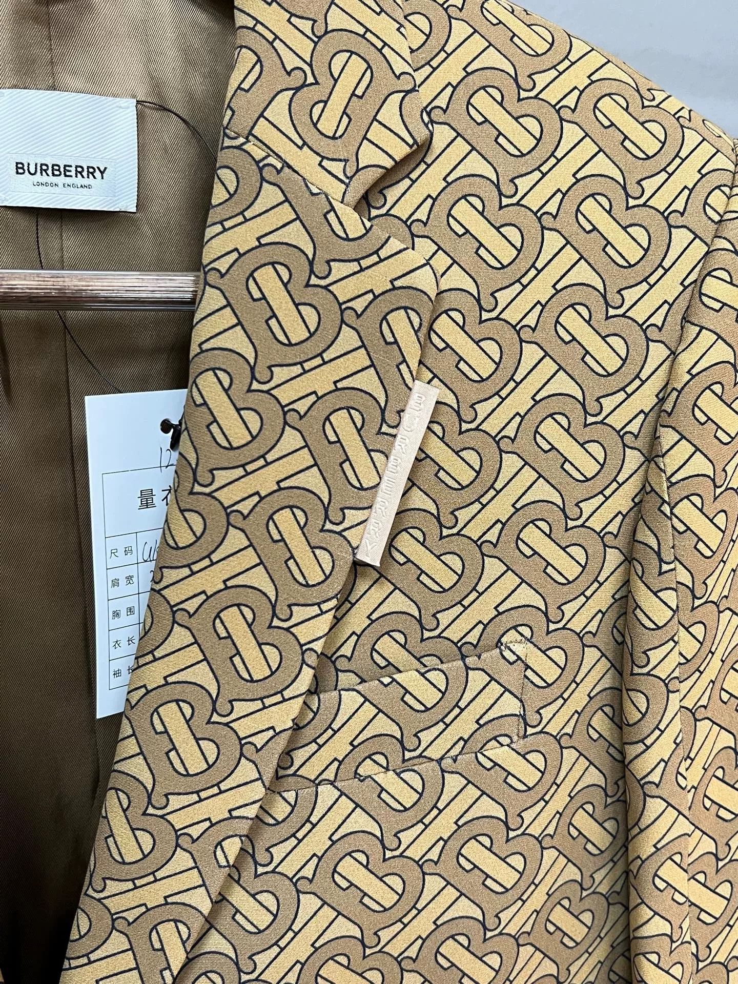 Burberry burberry beige printed blazer jacket Size S / US 4 / IT 40 - 3 Thumbnail