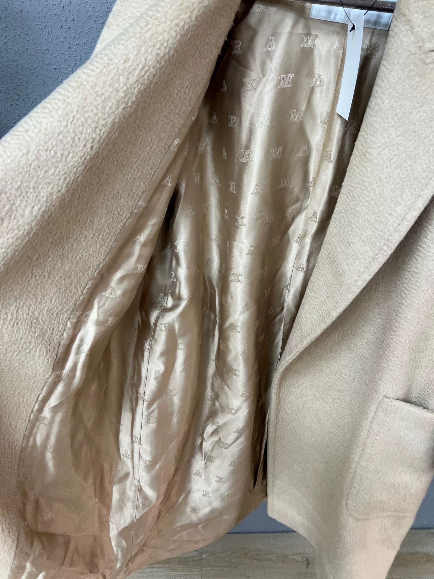 Max Mara Maxmara Beige Crine Coat Size 34 Size XS / US 0-2 / IT 36-38 - 3 Thumbnail