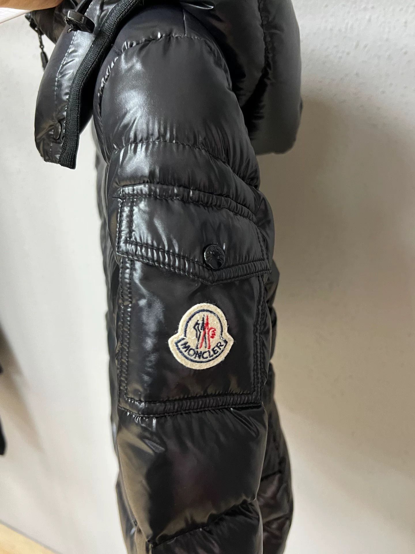 Moncler black moncler puffer jacket with hood Size US XXS / EU 40 - 3 Thumbnail