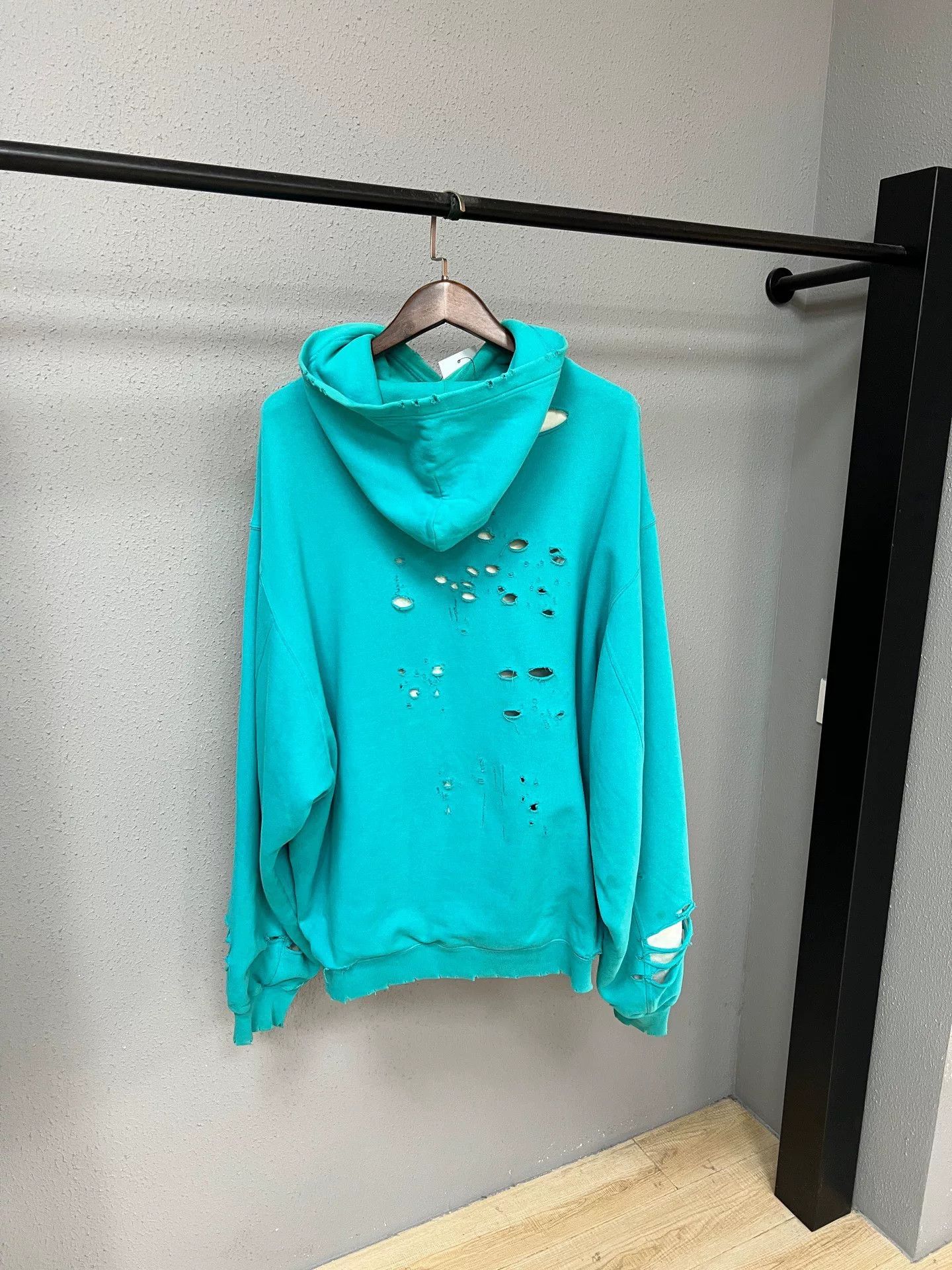 Balenciaga balenciaga lake green distressed hoodie Size US M / EU 48-50 / 2 - 2 Thumbnail