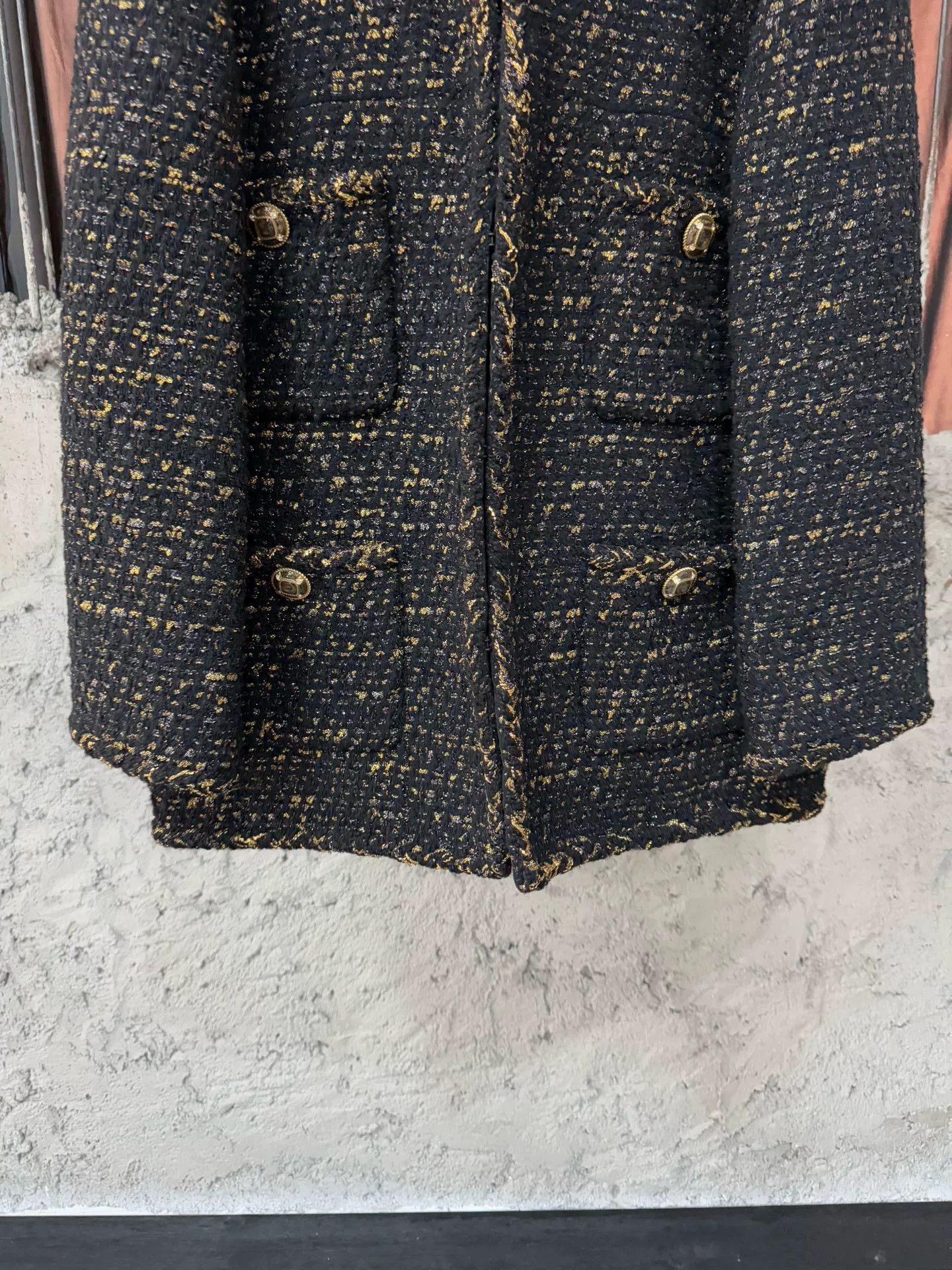 Chanel rare black gold Egyptian jacket Size L / US 10 / IT 46 - 4 Thumbnail