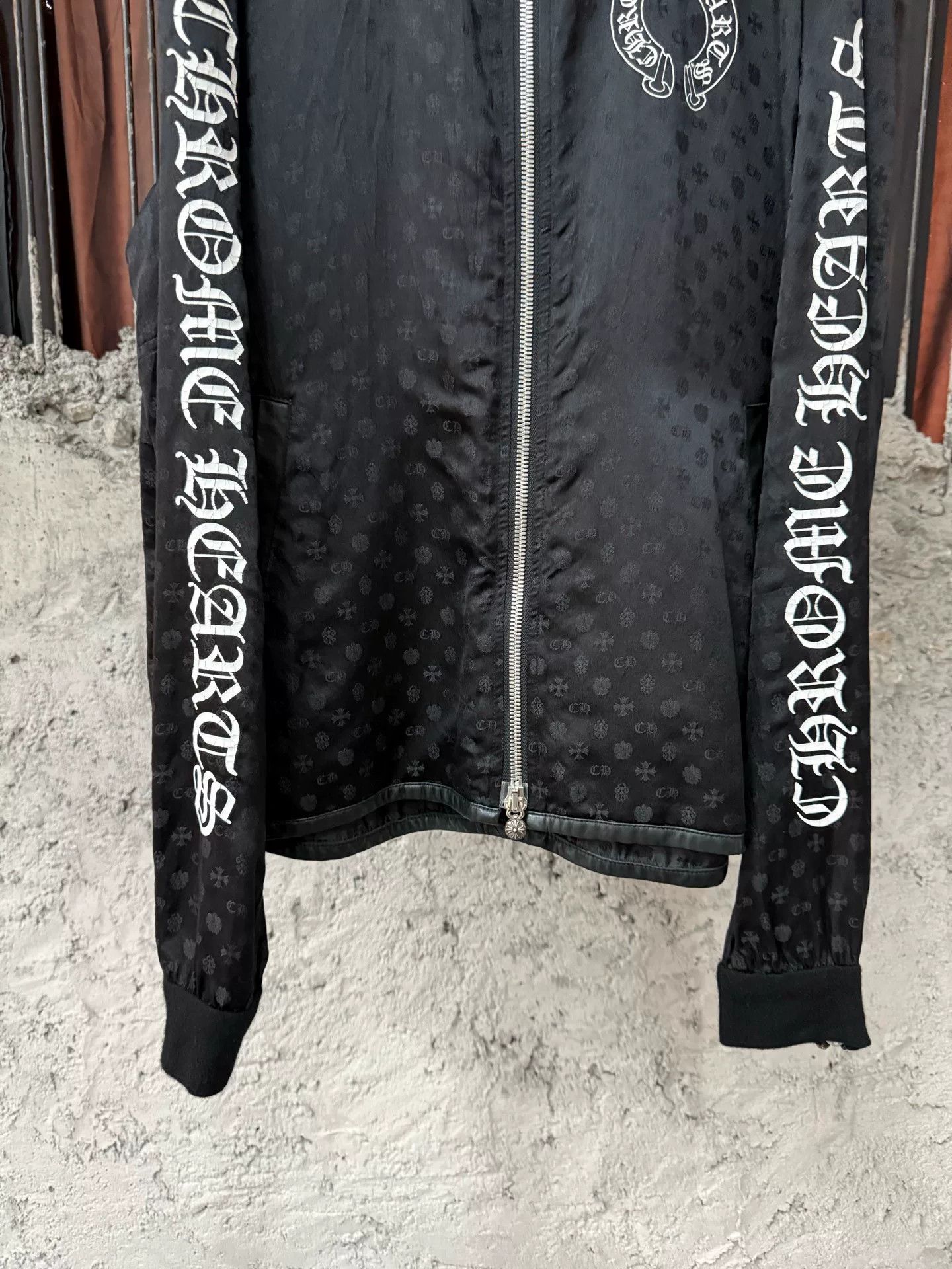 Chrome Hearts chrome hearts black patterned jacket men’s size m Size US M / EU 48-50 / 2 - 4 Thumbnail