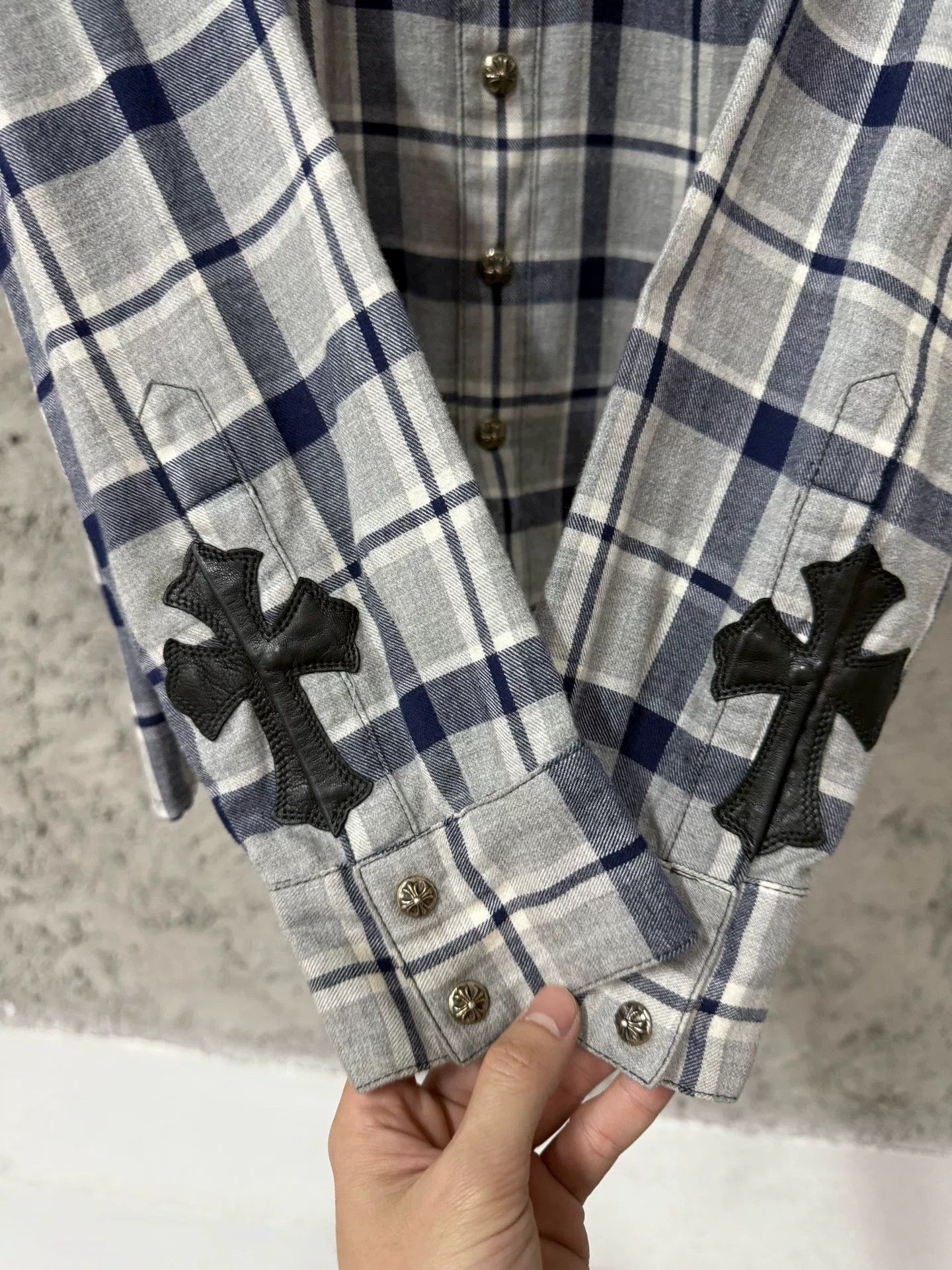 Chrome Hearts chrome hearts plaid sleeve cross shirt Size US S / EU 44-46 / 1 - 5 Thumbnail