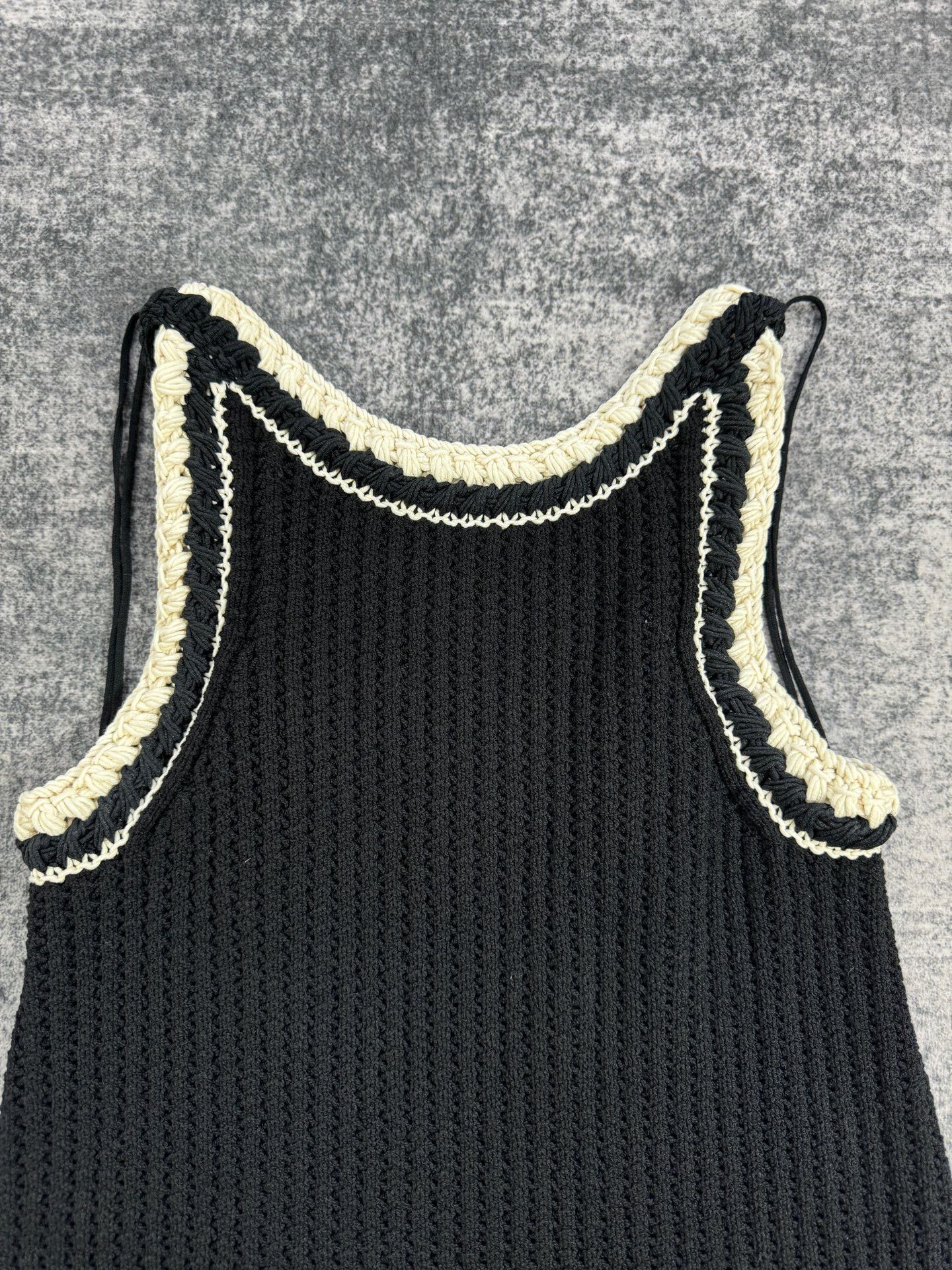 Chanel Chanel Black and White Knit Dress Size XS / US 0-2 / IT 36-38 - 3 Thumbnail
