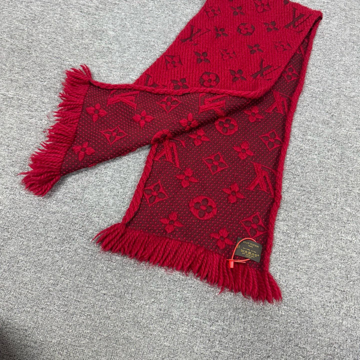 Louis Vuitton louis vuitton red wool logo scarf Size ONE SIZE - 3 Thumbnail