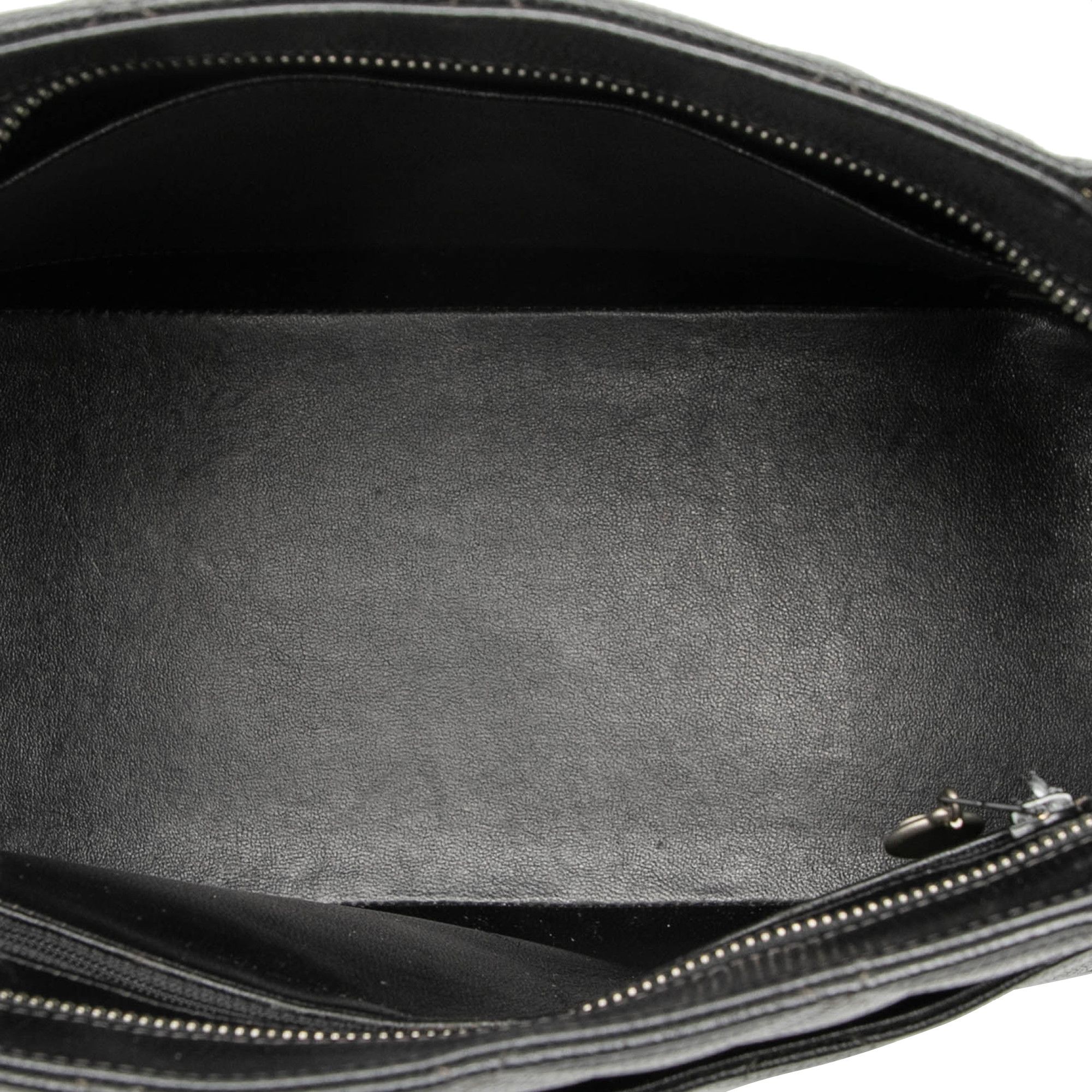 Chanel Chanel Caviar Medallion Tote Size ONE SIZE - 4 Thumbnail