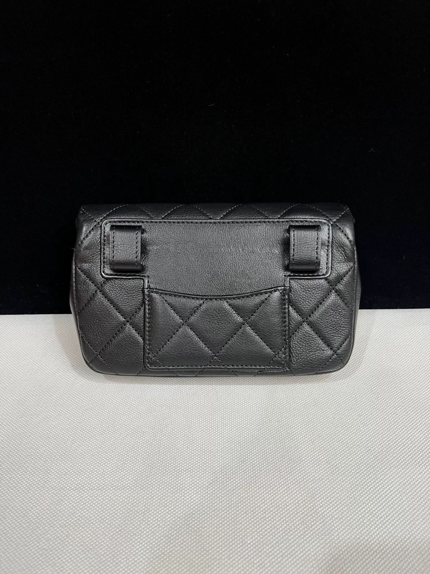 Chanel Pre-loved Bag Very good condition Size ONE SIZE - 3 Thumbnail