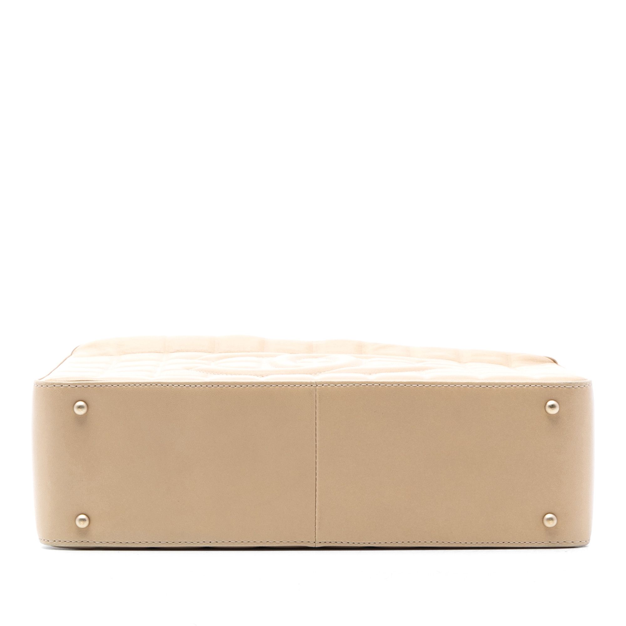 Chanel Chanel Medium Lambskin Chocolate Bar Shoulder Bag Size ONE SIZE - 3 Thumbnail