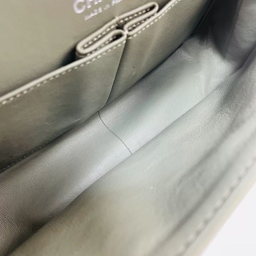Chanel Pre-loved Bag Very good condition Size ONE SIZE - 4 Thumbnail