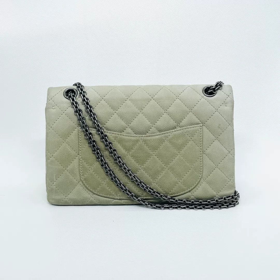 Chanel Pre-loved Bag Very good condition Size ONE SIZE - 2 Thumbnail