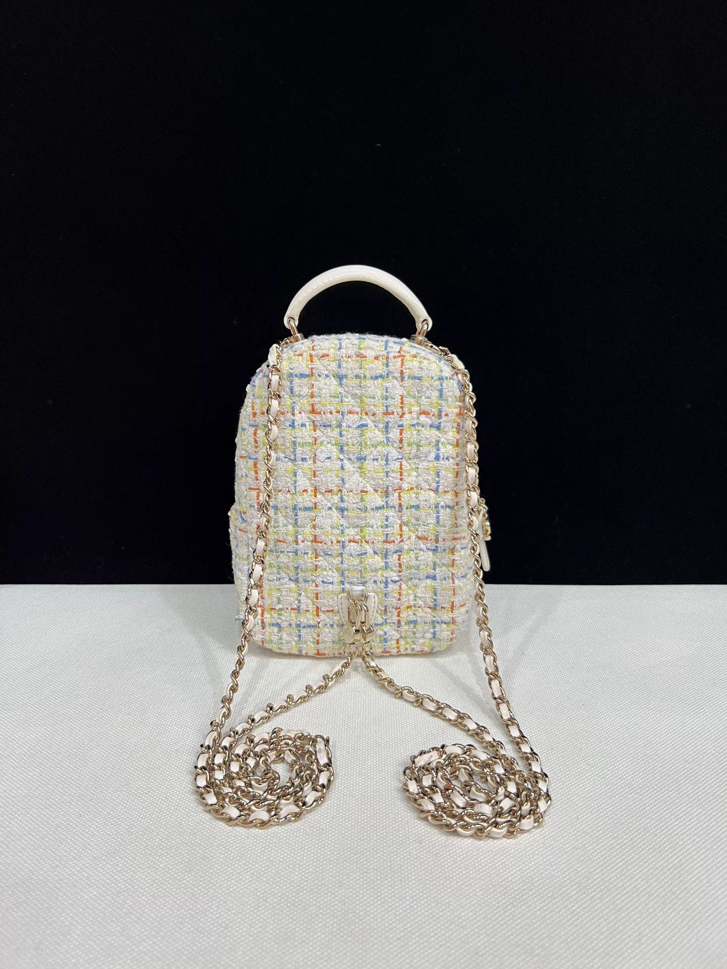 Chanel Pre-loved Bag Very good condition Size ONE SIZE - 2 Thumbnail
