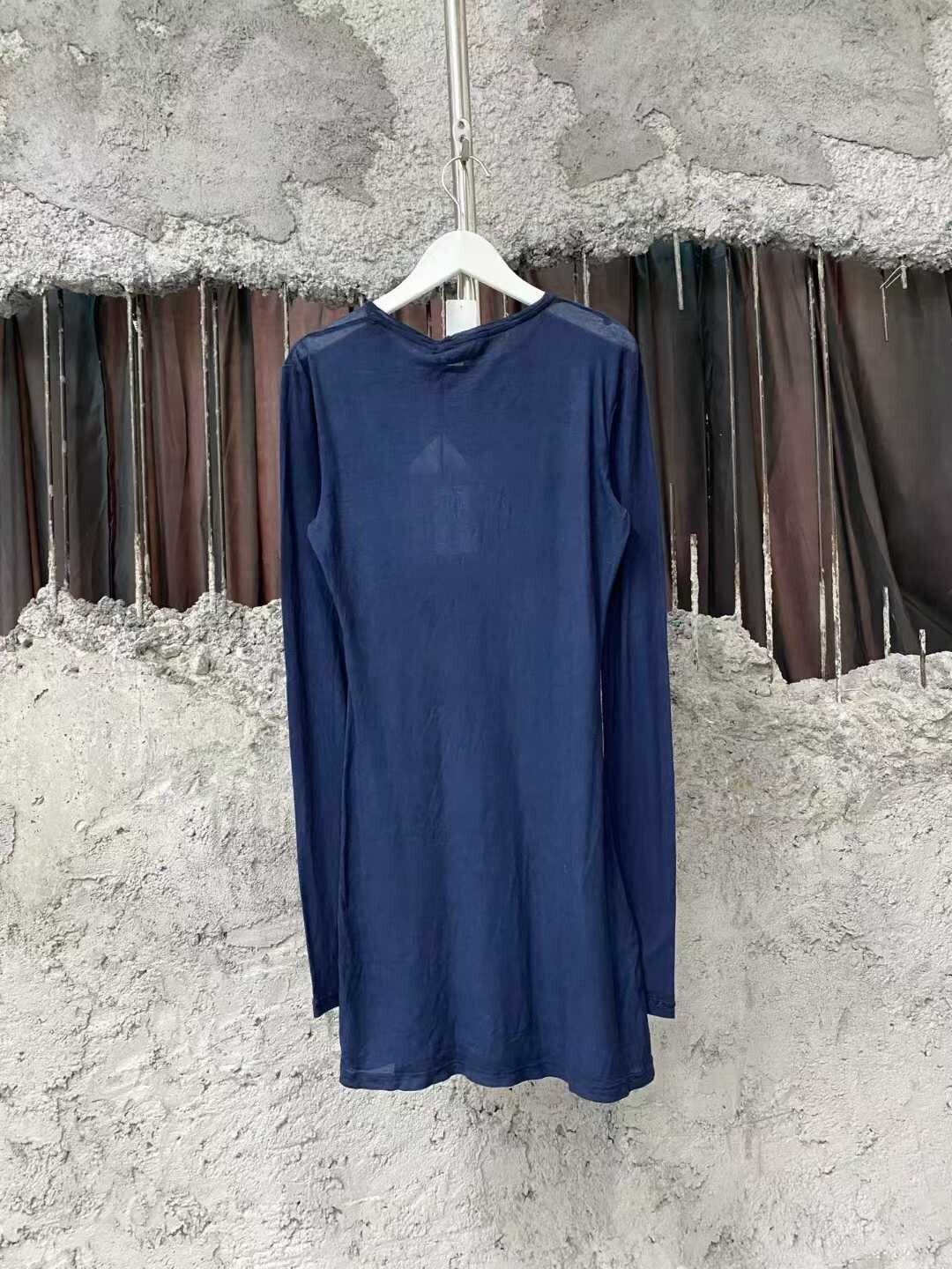 Miu Miu miumiu navy blue long sleeve fitted top Size M / US 6-8 / IT 42-44 - 2 Thumbnail