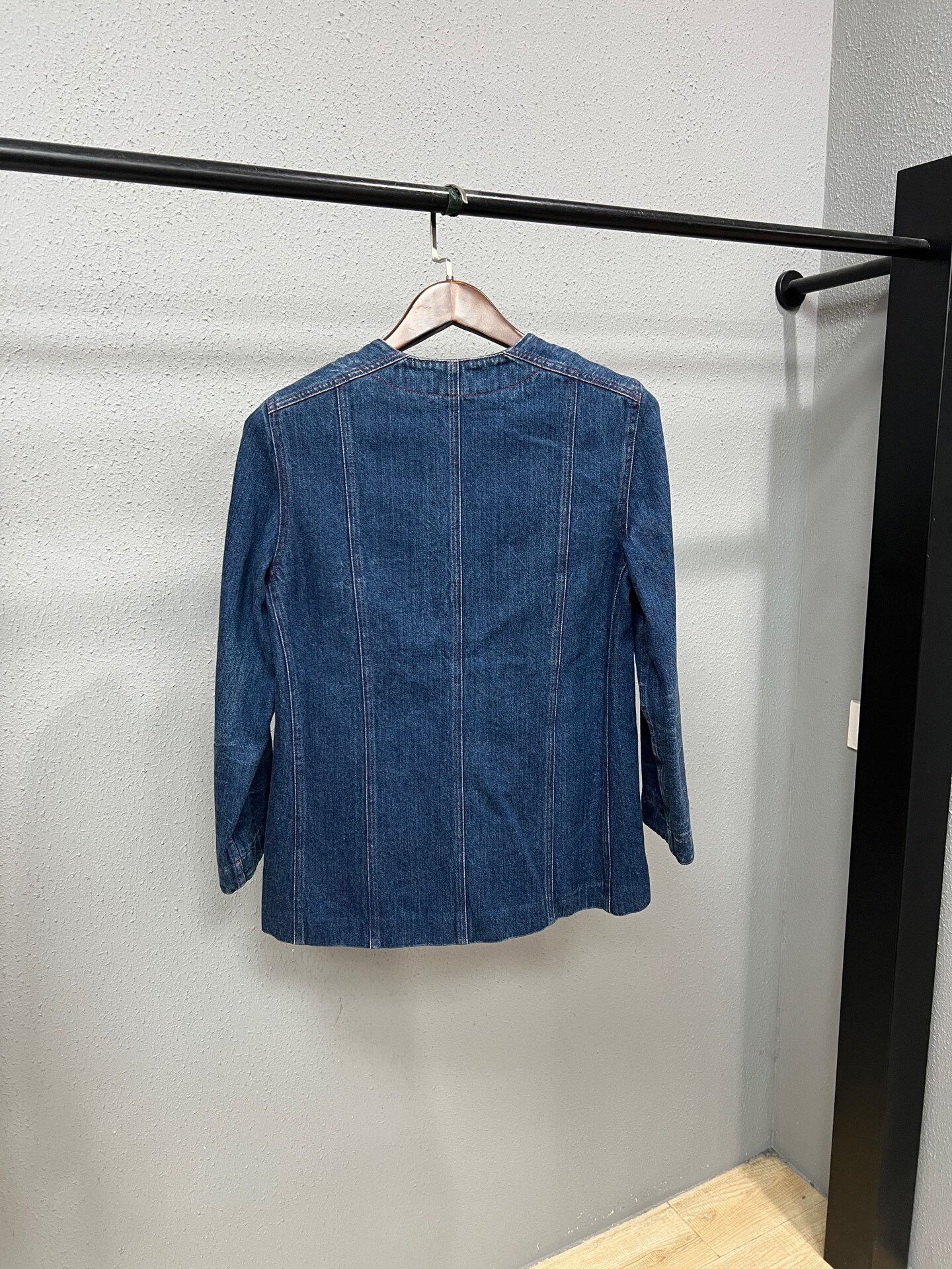 Gucci Gucci Gold Buttoned Denim Jacket Size M / US 6-8 / IT 42-44 - 2 Thumbnail