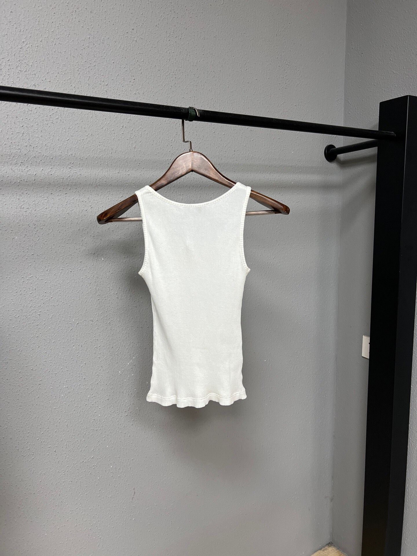 Miu Miu Miumiu White Logo Tank Top XS Size XS / US 0-2 / IT 36-38 - 2 Thumbnail