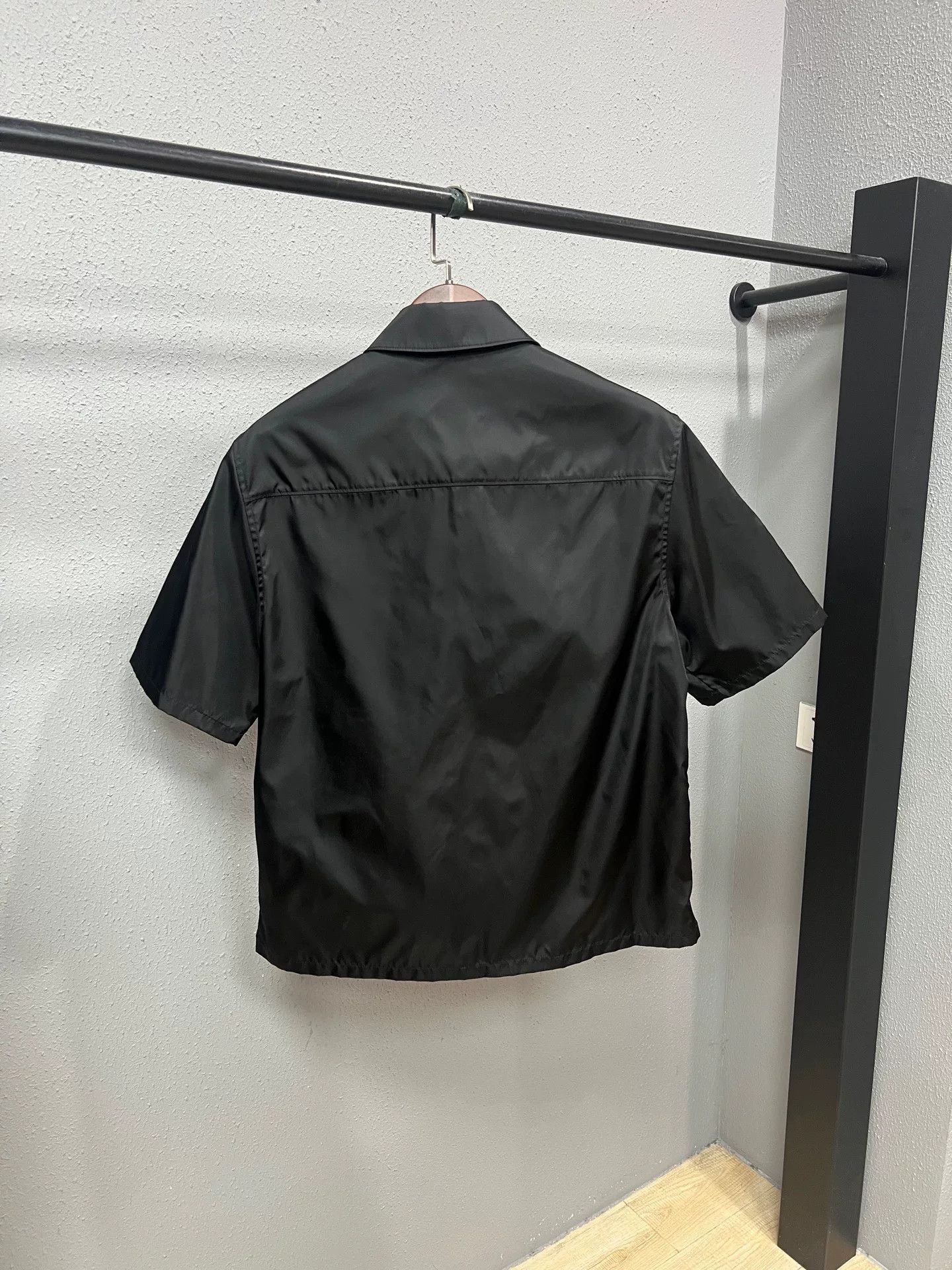 Prada black zip-up nylon short sleeve shirt Size US M / EU 48-50 / 2 - 2 Thumbnail