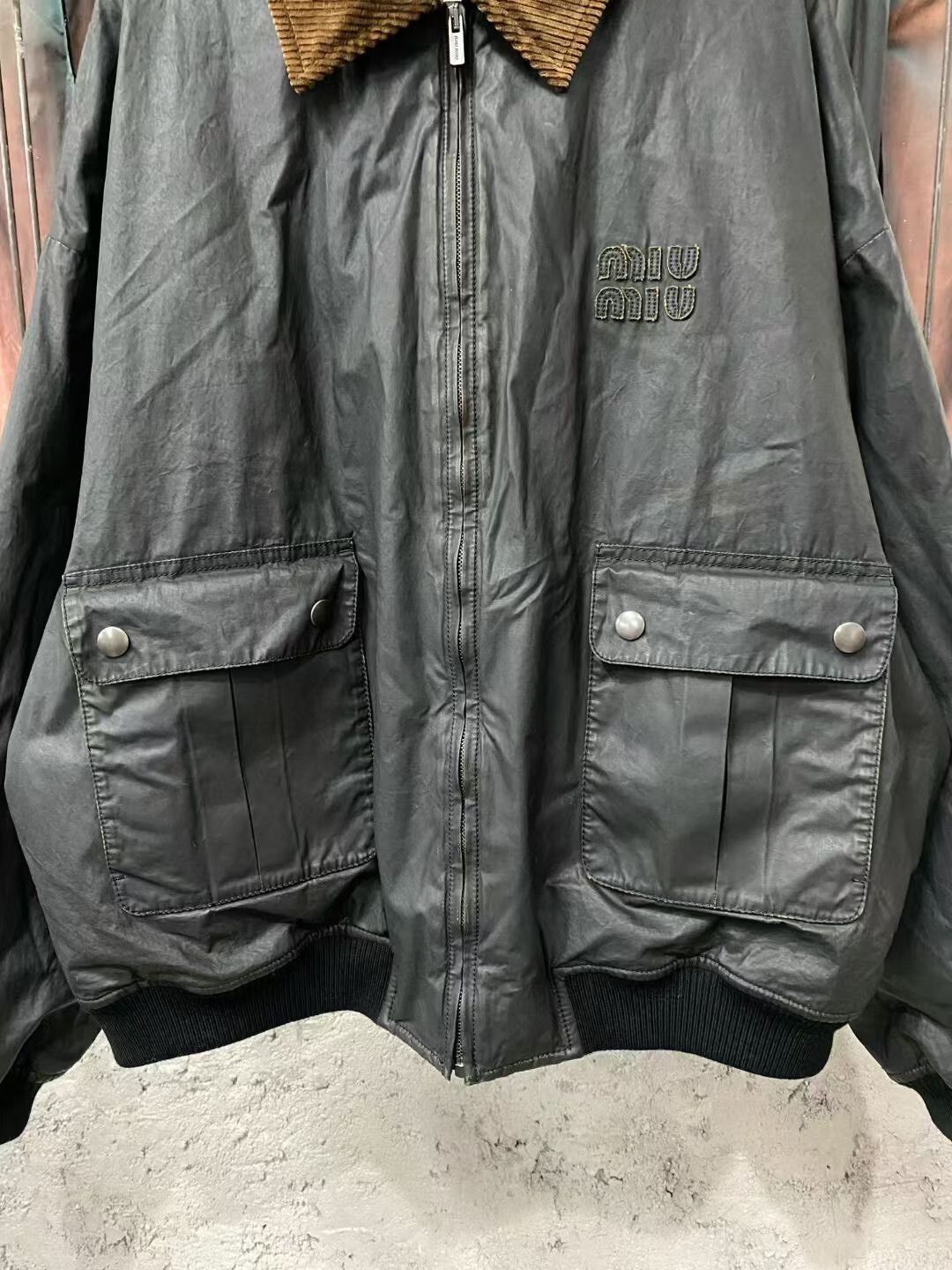 Miu Miu Miu Miu Corduroy Collar Waxed Jacket Size M / US 6-8 / IT 42-44 - 4 Thumbnail