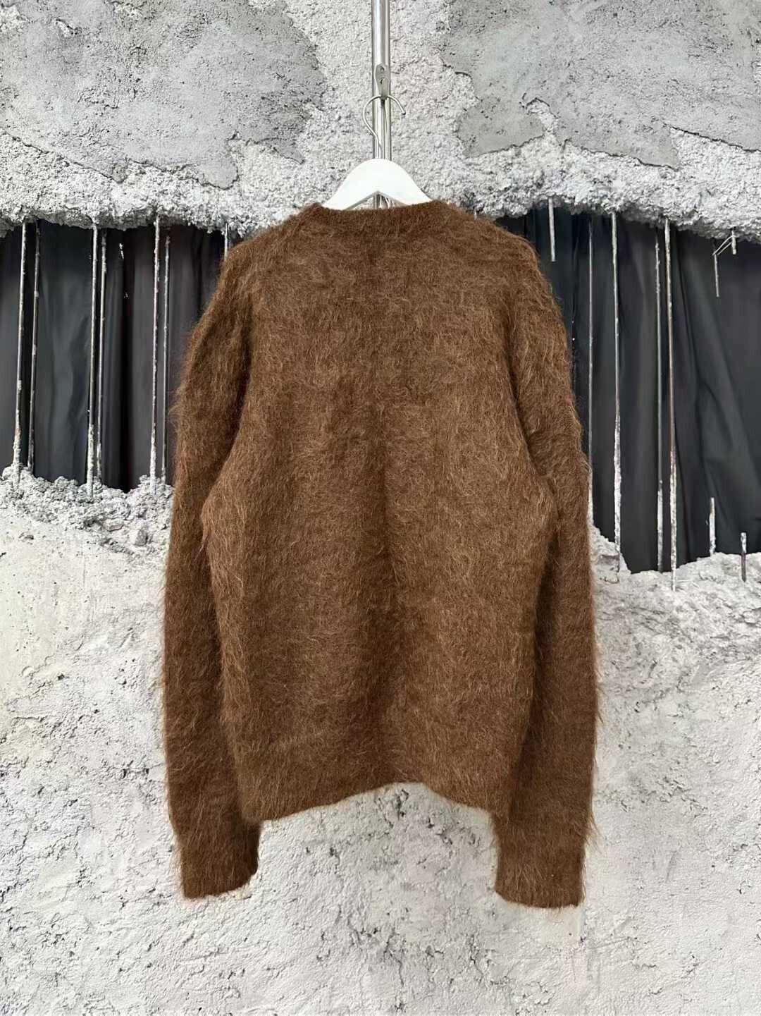 AMI brown fuzzy knit sweater Size US L / EU 52-54 / 3 - 2 Thumbnail